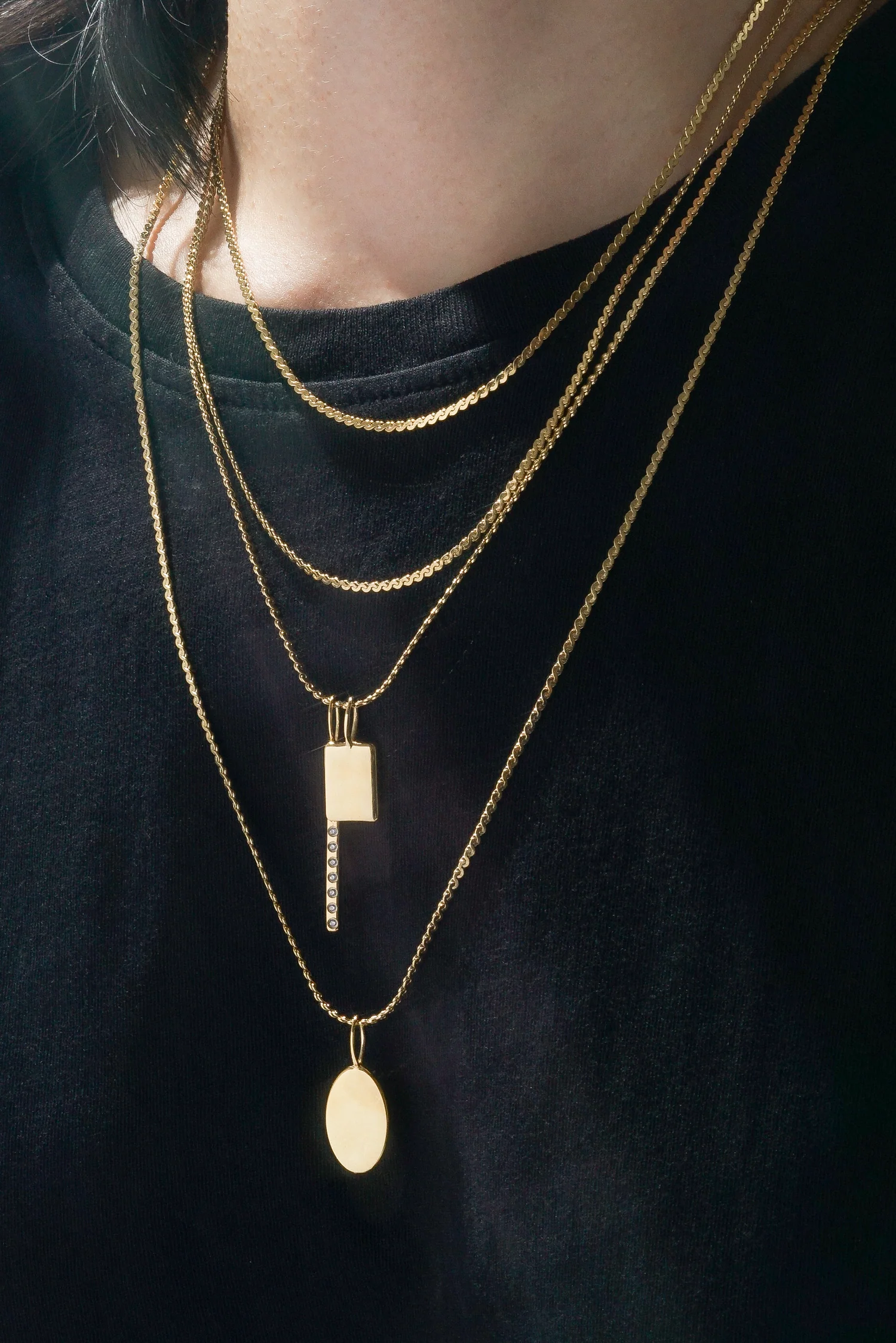 Diamante Signals Bar Pendant - Image 9